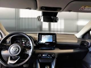 TOYOTA Yaris usata, con Cruise Control