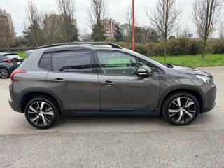 PEUGEOT 2008 usata, con Autoradio