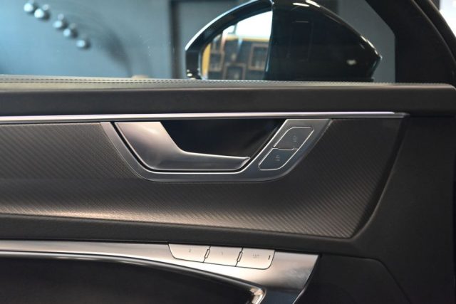 AUDI RS6 usata 39