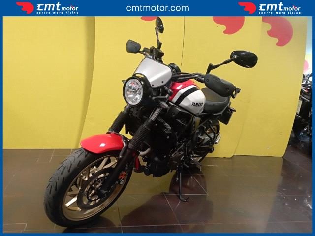 YAMAHA XSR 700 usata 1