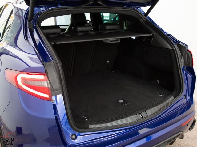 ALFA ROMEO Stelvio usata, con Supporto lombare
