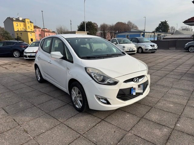 HYUNDAI iX20 usata, con Airbag laterali
