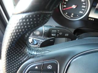 MERCEDES-BENZ GLC 250 usata, con Divisori per bagagliaio