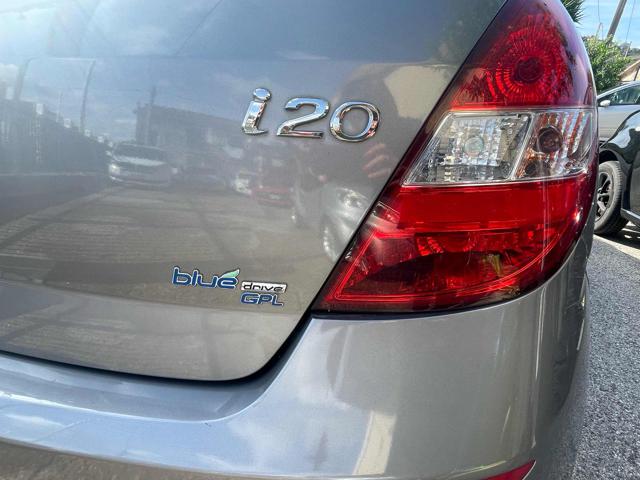 HYUNDAI i20 usata, con ESP