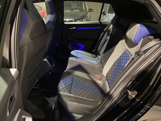 VOLKSWAGEN Golf R usata, con Leve al volante