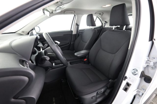 TOYOTA Yaris Cross usata 8