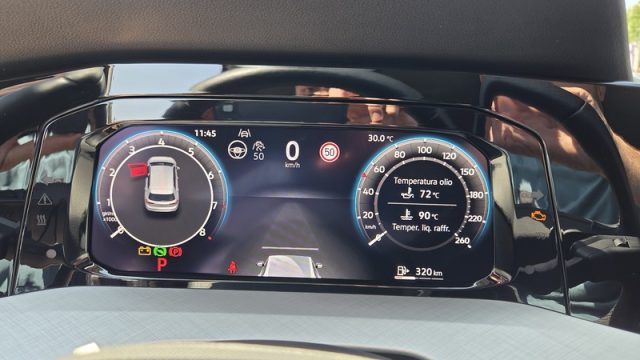 VOLKSWAGEN Golf usata, con Luci diurne LED