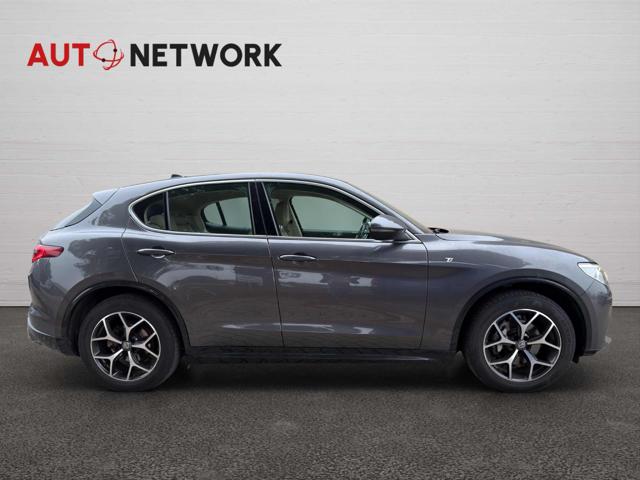 ALFA ROMEO Stelvio usata, con Chiusura centralizzata