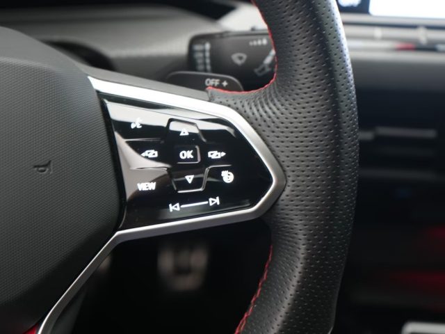 VOLKSWAGEN Golf usata, con Boardcomputer
