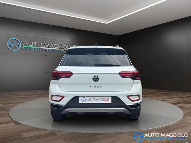 VOLKSWAGEN T-Roc usata, con Autoradio