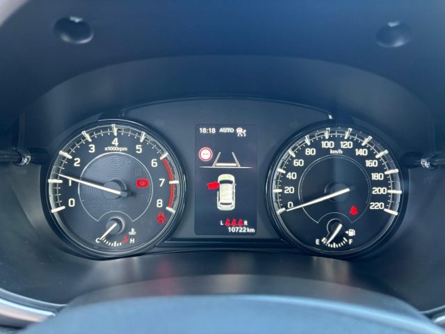 SUZUKI Vitara usata, con Fari LED