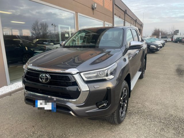 TOYOTA Hilux usata, con Autoradio