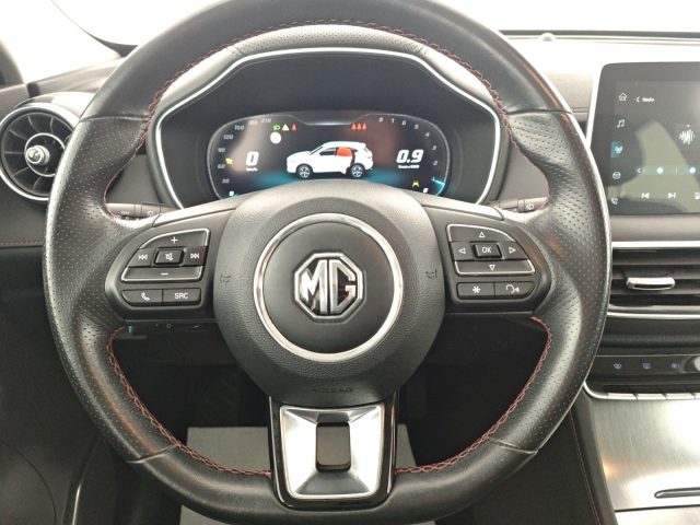 MG HS usata, con Boardcomputer