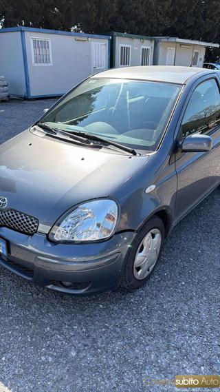 TOYOTA Yaris usata, con Airbag