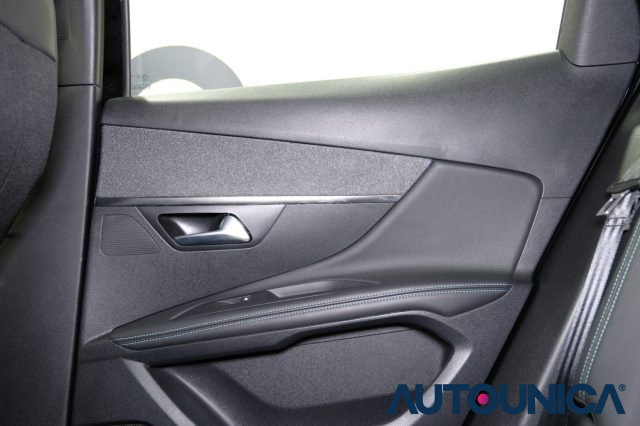 PEUGEOT 3008 usata, con Sistema di chiamata d