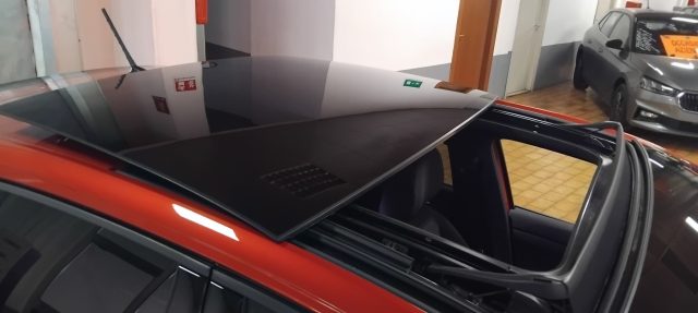 VOLKSWAGEN Taigo usata, con Fendinebbia