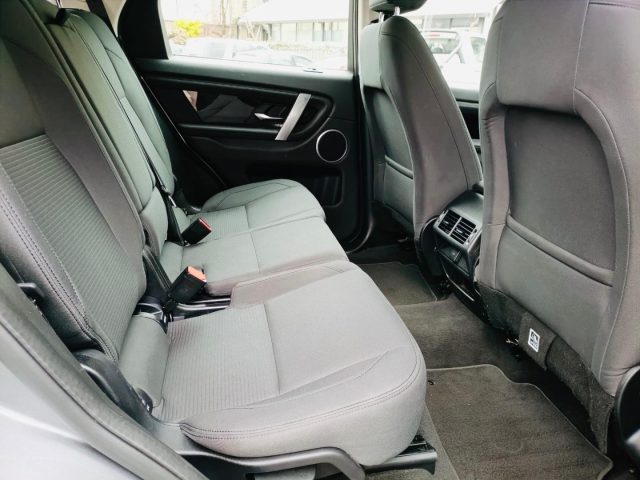 LAND ROVER Discovery Sport usata, con Chiusura centralizzata