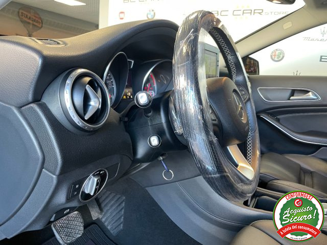 MERCEDES-BENZ GLA 200 usata, con ESP