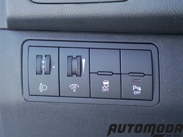 KIA Venga usata 16