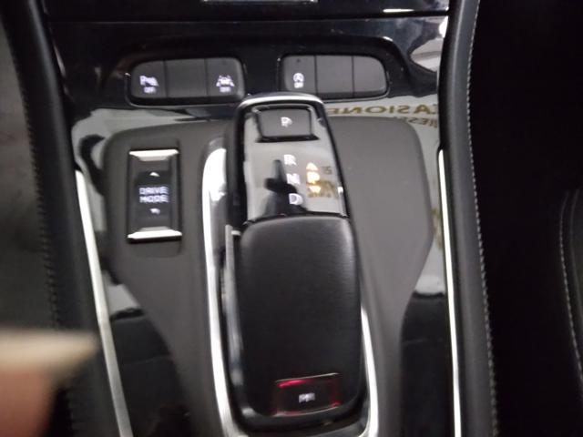 OPEL Grandland usata, con Sedile posteriore sdoppiato