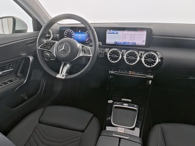 MERCEDES-BENZ A 180 usata, con Cerchi in lega