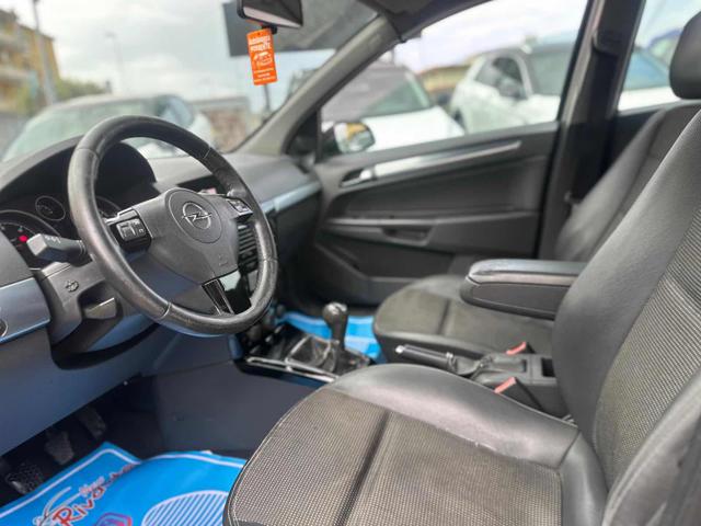 OPEL Astra usata, con Chiusura centralizzata