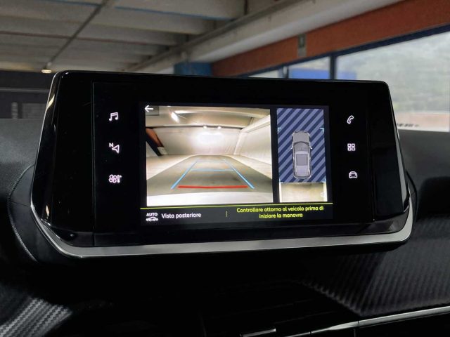 PEUGEOT 2008 usata, con Airbag testa