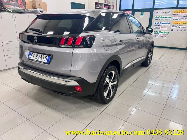 PEUGEOT 3008 usata, con Airbag laterali