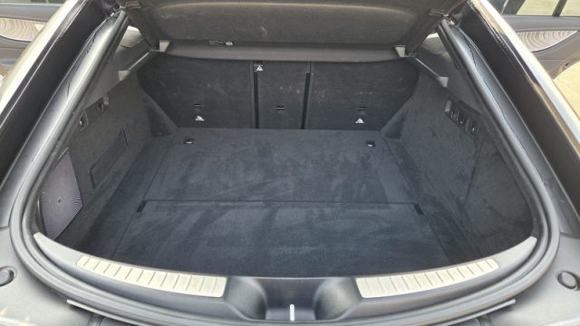 MERCEDES-BENZ GT usata, con Sedili sportivi