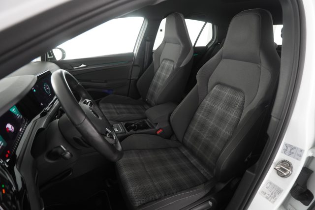 VOLKSWAGEN Golf usata 2