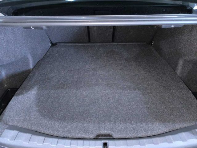 BMW 320 usata, con Sensori di parcheggio posteriori