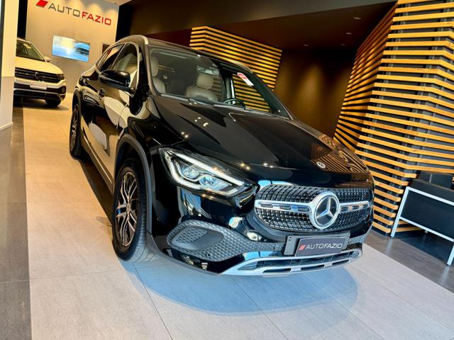 MERCEDES-BENZ GLA 200 usata, con Autoradio