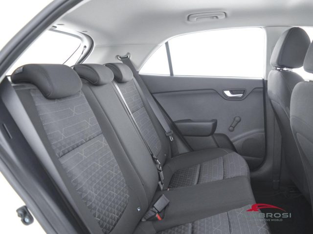 KIA Rio usata 10
