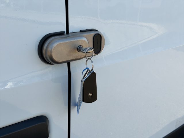 VOLKSWAGEN Crafter usata, con Riconoscimento dei segnali stradali