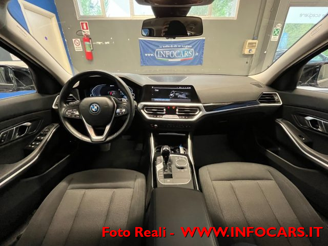 BMW 330 usata, con Cruise Control