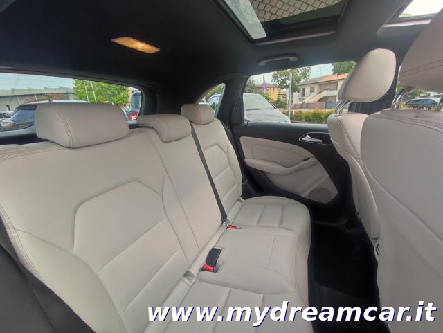 MERCEDES-BENZ B 180 usata, con Bluetooth