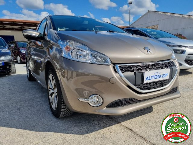 PEUGEOT 208 usata, con Airbag laterali