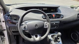 RENAULT Scenic usata, con Volante in pelle