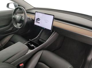 TESLA Model 3 usata, con Touch screen