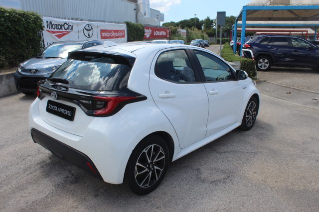 TOYOTA Yaris usata, con Riconoscimento dei segnali stradali