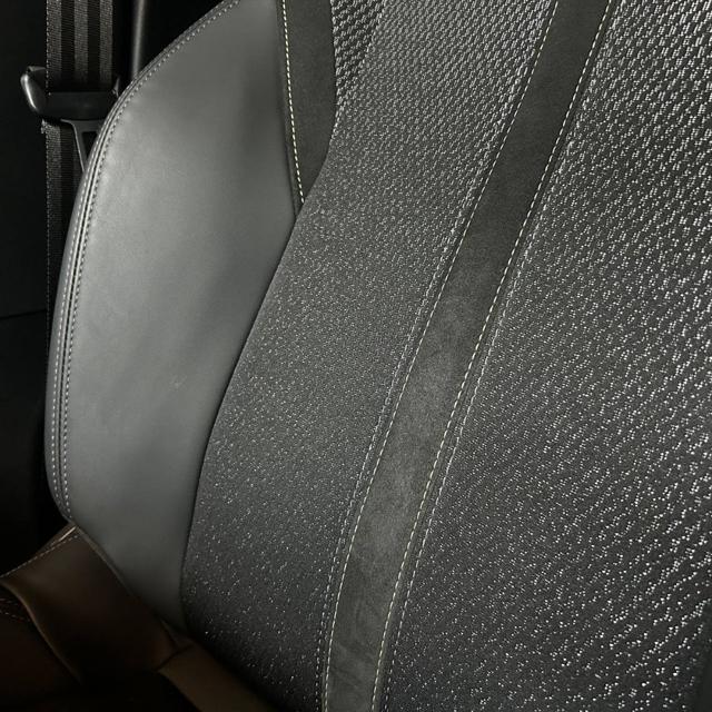 PEUGEOT 308 usata, con Climatizzatore