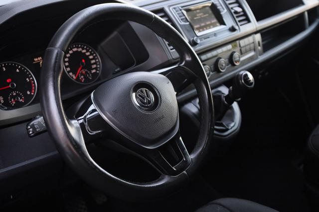 VOLKSWAGEN Multivan usata, con Touch screen