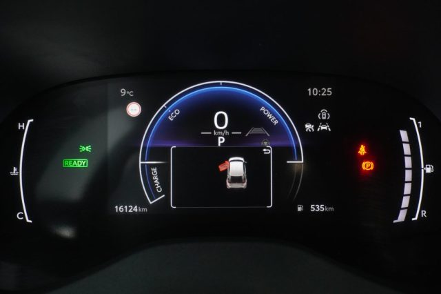 TOYOTA Yaris Cross usata 6