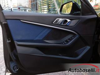 BMW 118 usata, con Sensori di parcheggio anteriori
