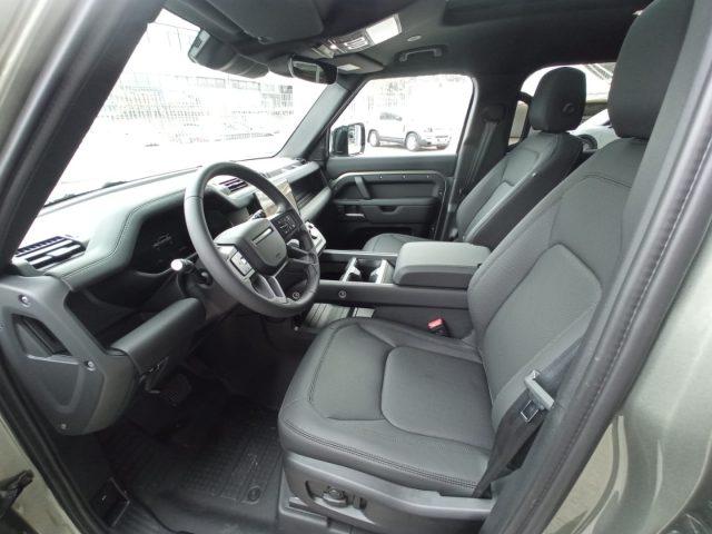 LAND ROVER Defender usata, con Autoradio
