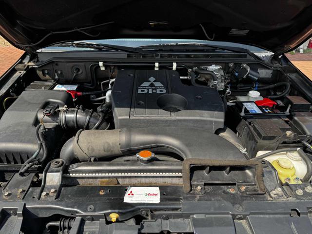MITSUBISHI Pajero usata, con Cruise Control