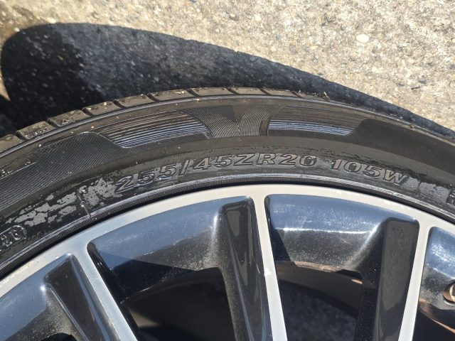 MERCEDES-BENZ GLC 220 usata 180