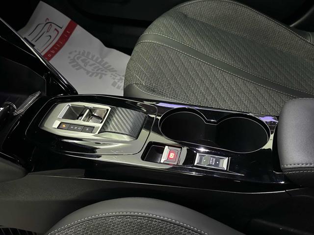PEUGEOT 2008 usata, con Sedili sportivi