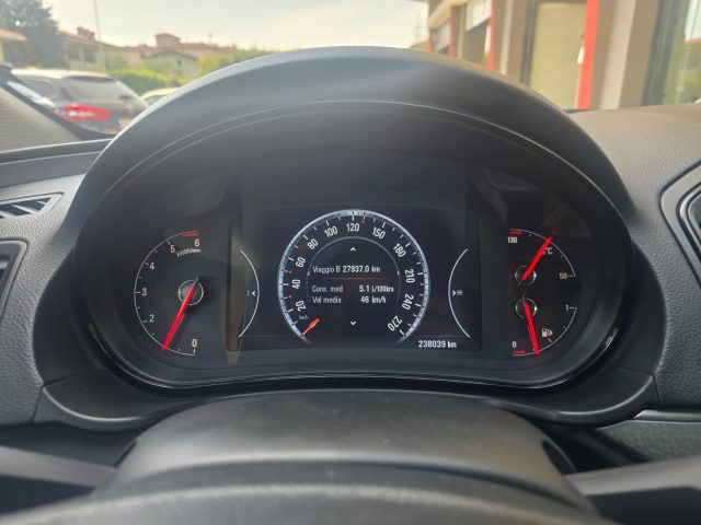 OPEL Insignia usata, con Sensori di parcheggio posteriori