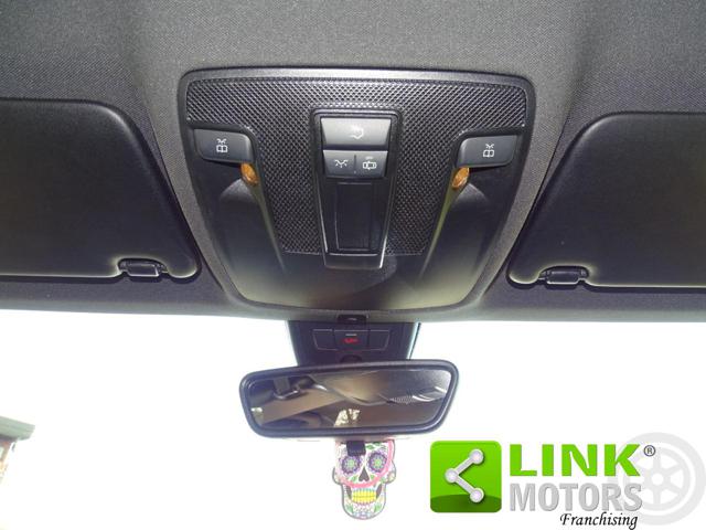 MERCEDES-BENZ A 200 usata, con Specchietti laterali elettrici